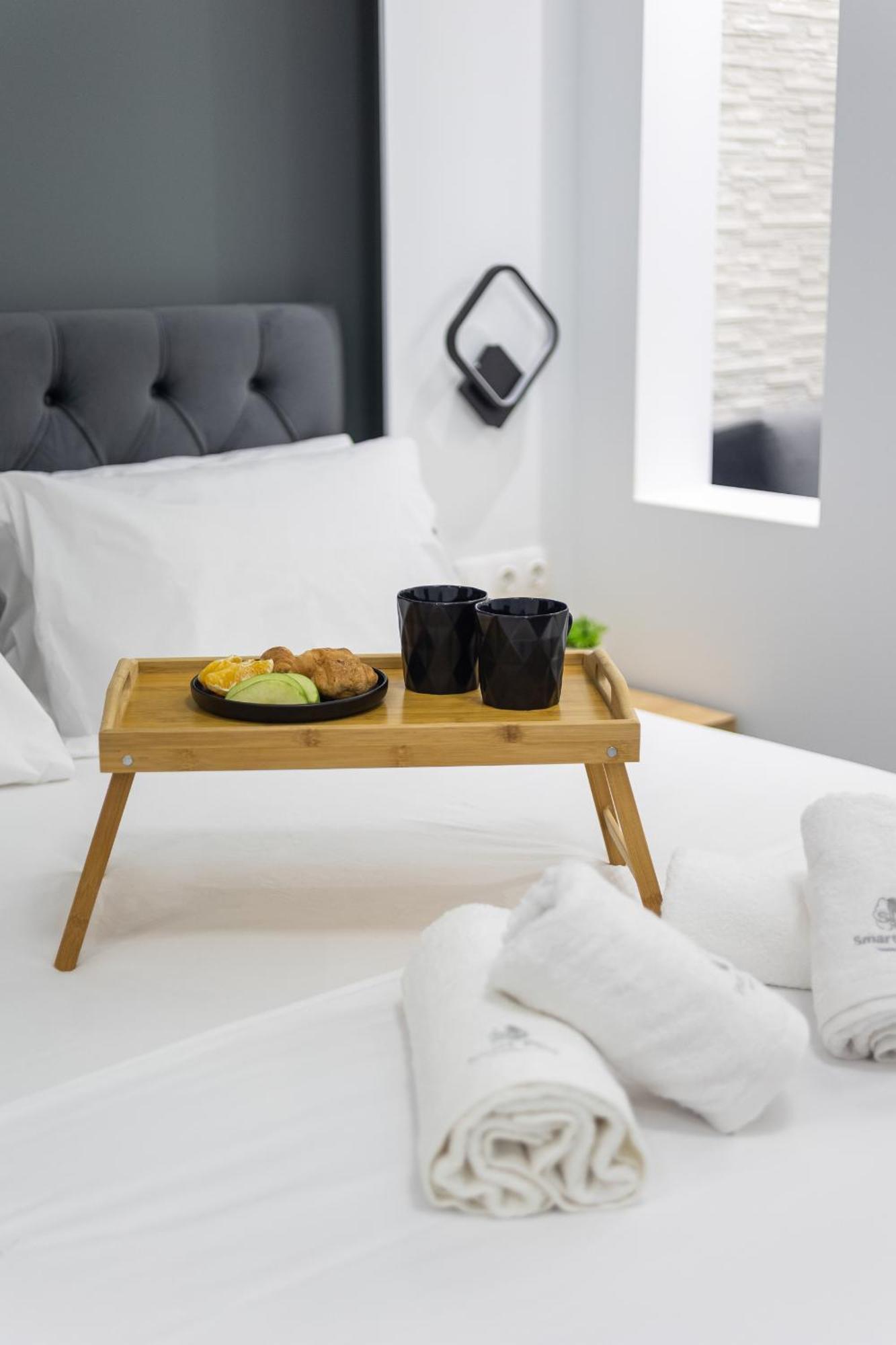 New Luxury Apartment In Downtown เทสซาโลนิกิ ภายนอก รูปภาพ