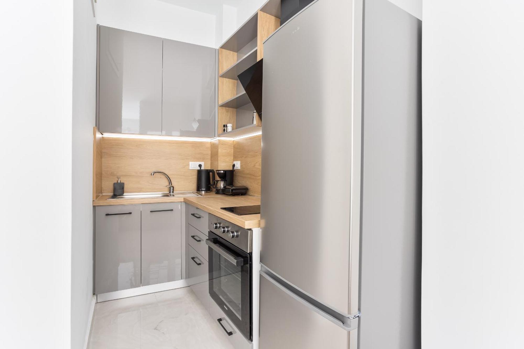 New Luxury Apartment In Downtown เทสซาโลนิกิ ภายนอก รูปภาพ